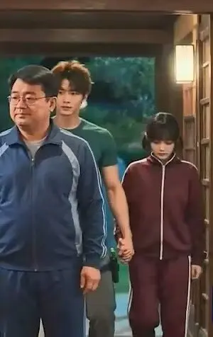 《高三爱情故事》全集在线观看-高能魂穿逆袭剧情太敢拍-未删减HD中字免费播放-夸克网盘资源分享沉浸式追剧《高三爱情故事》-vs影院