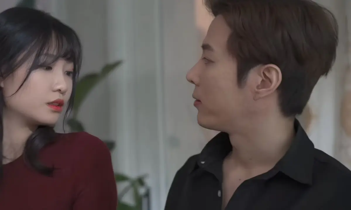 尹律主演的韩国电影《债务人的妻子》未删减蓝光高清完整版在线观看-《债务人的妻子》无广告免费播放全片资源-星空影院高清完整版电影在线看
