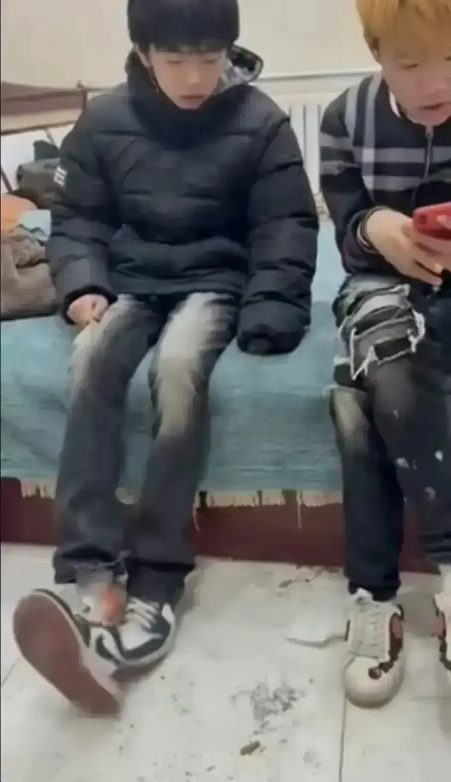 《轻奢小子和美式boy》未删减完整版高清在线观看-轻奢小子和美式boy黑料热搜资源全集-1080P超清画质免费播放